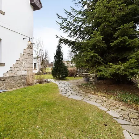 Buchhaus Vier - Erdgeschoss Daire Kirchenlamitz